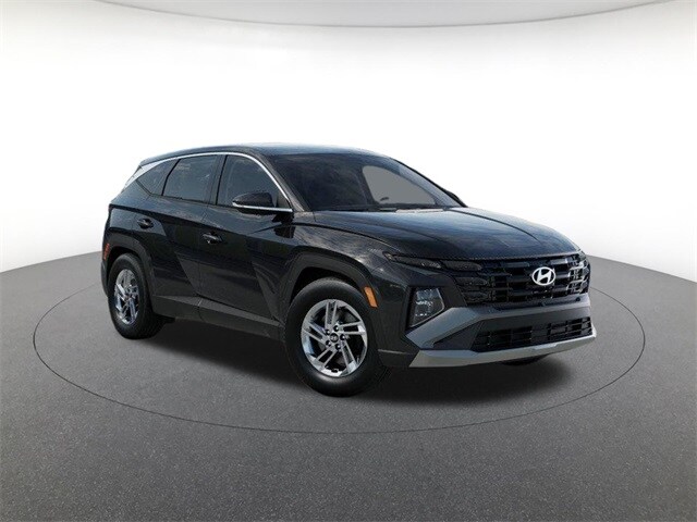 2026 Hyundai Tucson SE photo 2