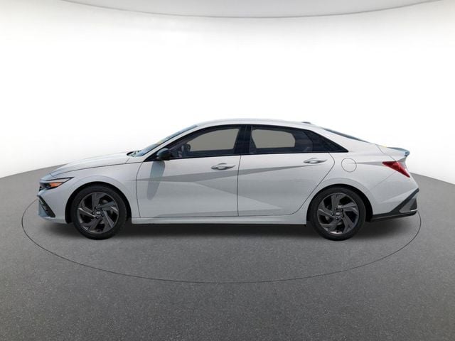 2026 Hyundai Elantra SEL Sport - Photo 15