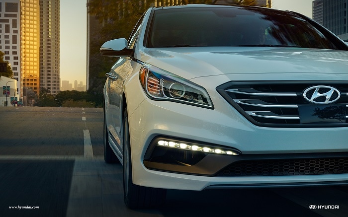 2017-Hyundai-Sonata-LED-Daytime-Running-Lights.jpg