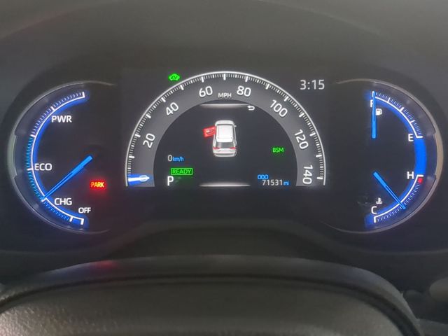 2024 Toyota RAV4 XLE - Photo 16