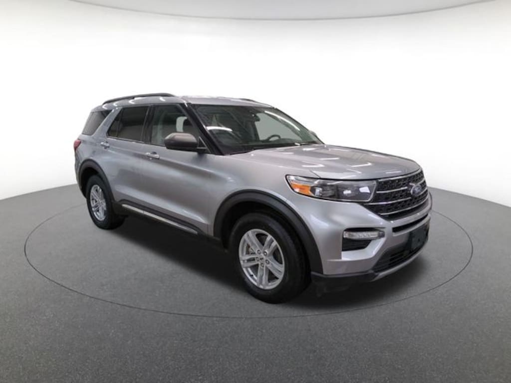 Used 2024 Ford Explorer XLT SUV
