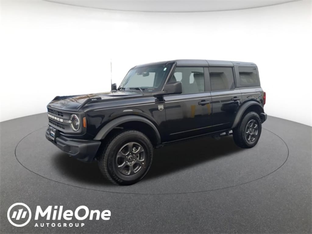 Used 2025 Ford Bronco Big Bend 4x4 SUV