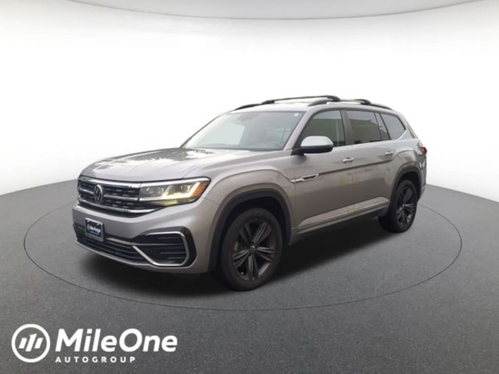 Used 2021 Volkswagen Atlas 3.6L V6 SE w/Technology R-Line SUV