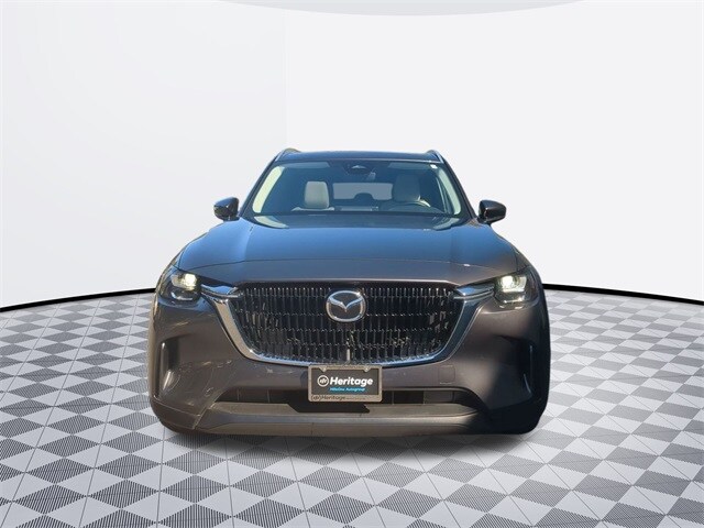 2024 Mazda CX-90 Preferred photo 2