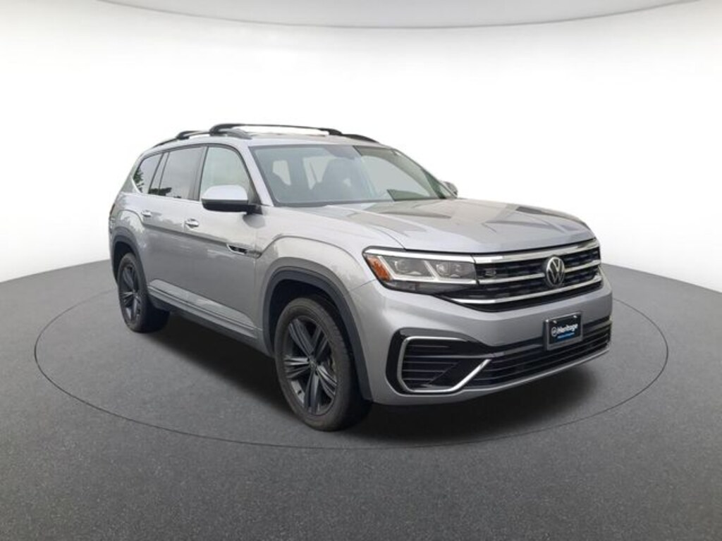 Used 2021 Volkswagen Atlas 3.6L V6 SE w/Technology R-Line SUV