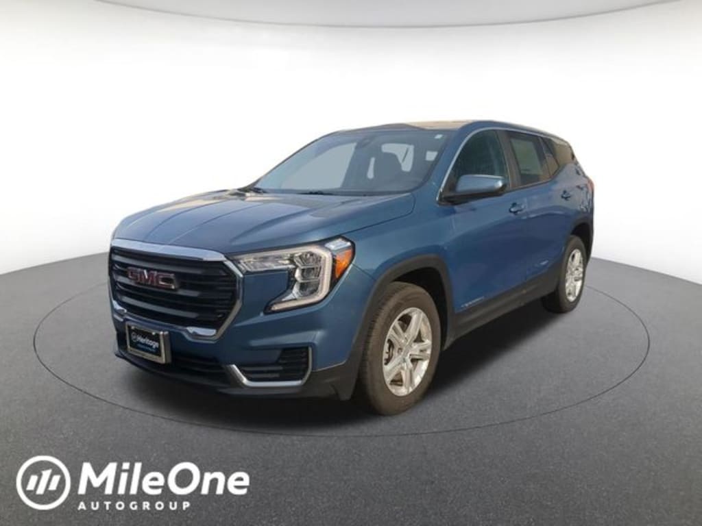 Used 2024 GMC Terrain SLE SUV
