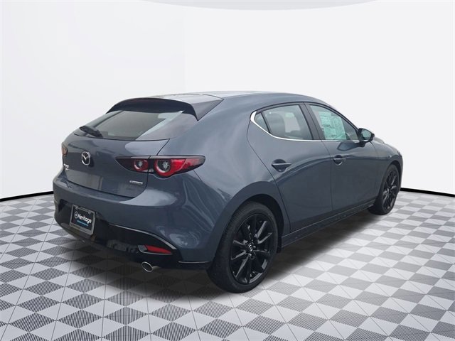 2025 Mazda Mazda3 Hatchback 2.5 s Carbon photo 4