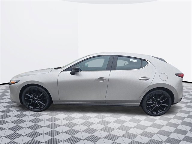 2025 Mazda Mazda3 Hatchback 2.5 Select Sport photo 2