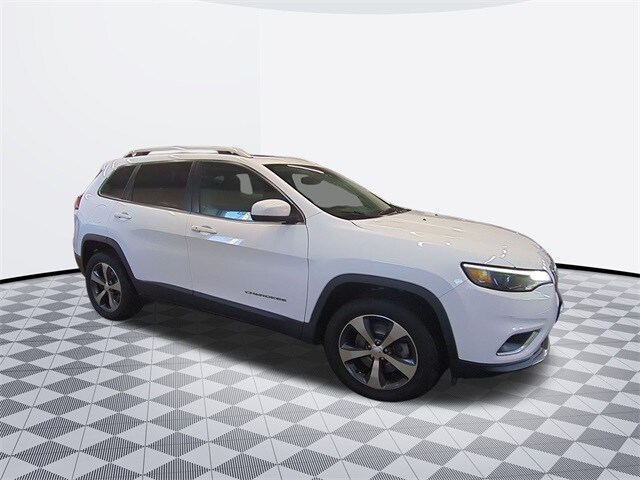 2019 Jeep Cherokee Limited photo 3