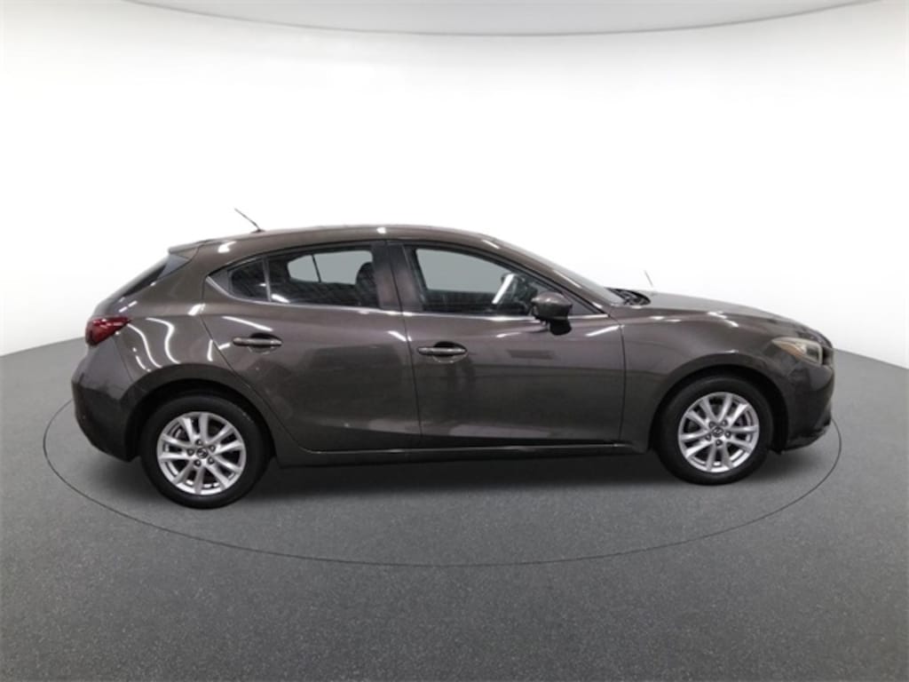 Used 2014 Mazda Mazda3 i Touring Hatchback