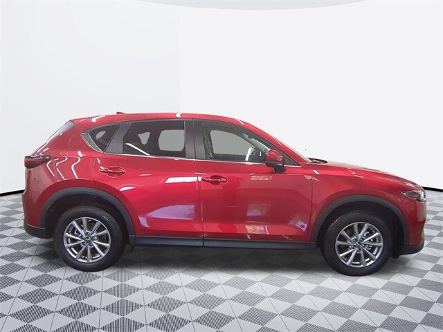 2022 Mazda CX-5 2.5 Select photo 4