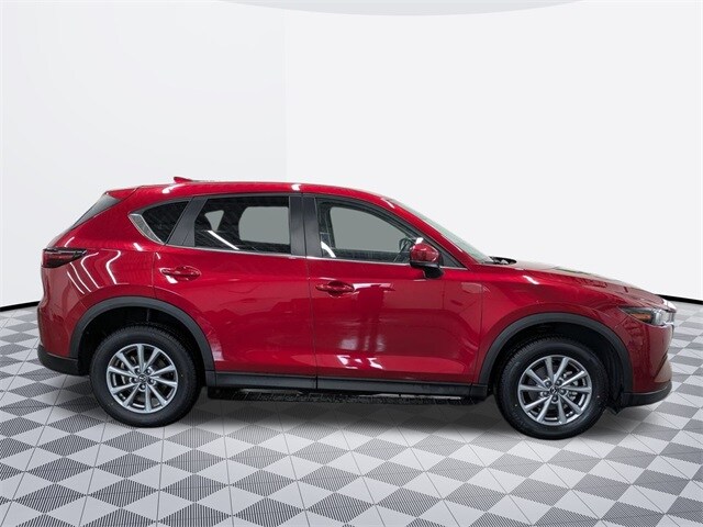 2023 Mazda CX-5 2.5 S Preferred photo 4