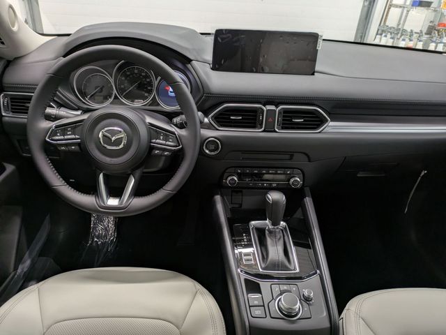 2025 Mazda CX-5 S Preferred package - Photo 8