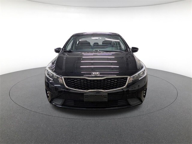 2017 Kia Forte S photo 2