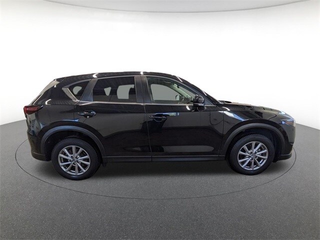 2022 Mazda CX-5 2.5 S Preferred photo 4