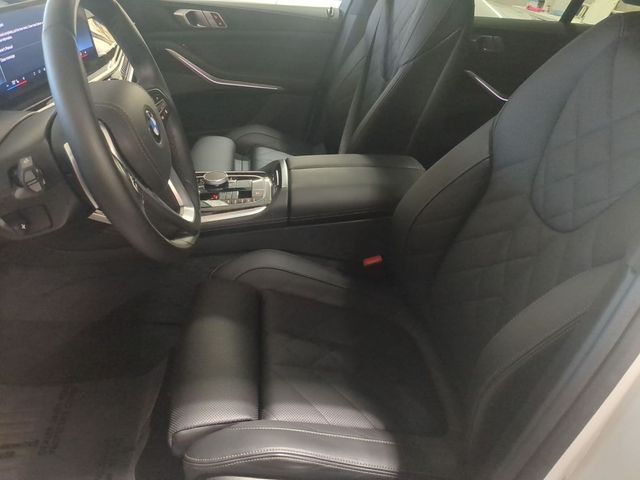 2026 BMW X5 40i - Photo 9