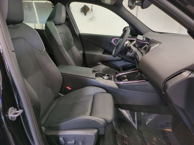 2025 BMW X3 30 - Photo 19