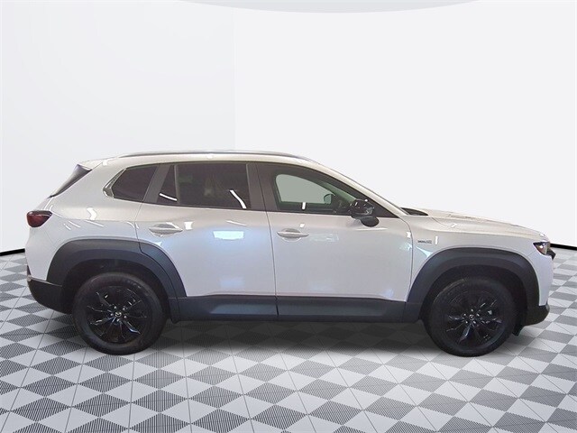 2025 Mazda CX-50 Preferred photo 3