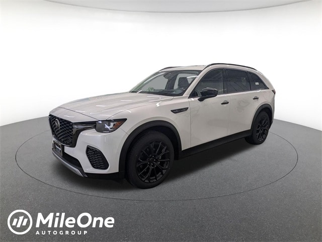 2026 Mazda CX-70 Premium Package's photo