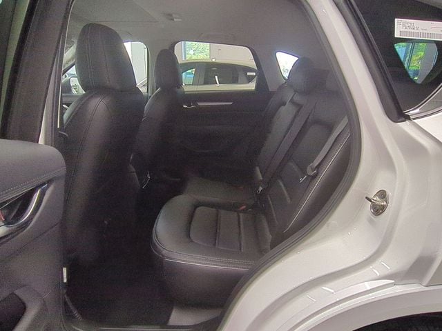 2025 Mazda CX-5 S Preferred package - Photo 11