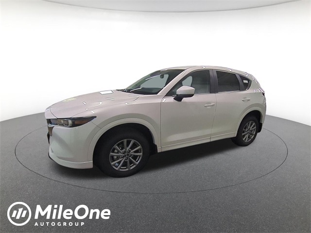 2025 Mazda CX-5 S Preferred package's photo