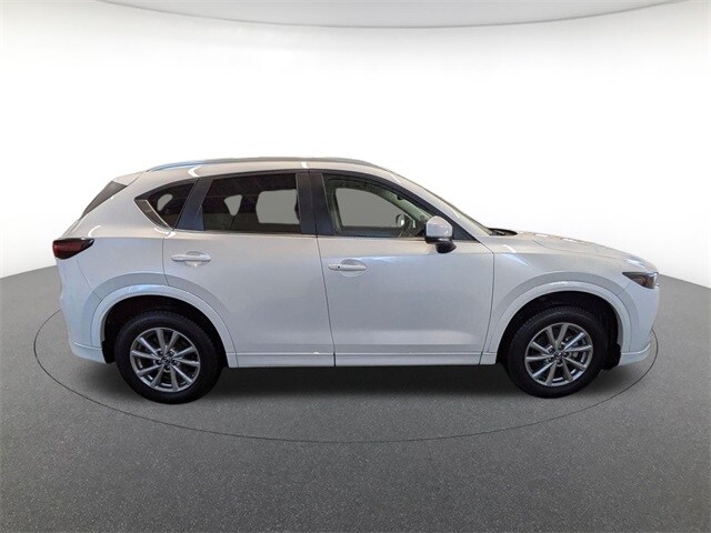 2024 Mazda CX-5 2.5 S Preferred photo 4