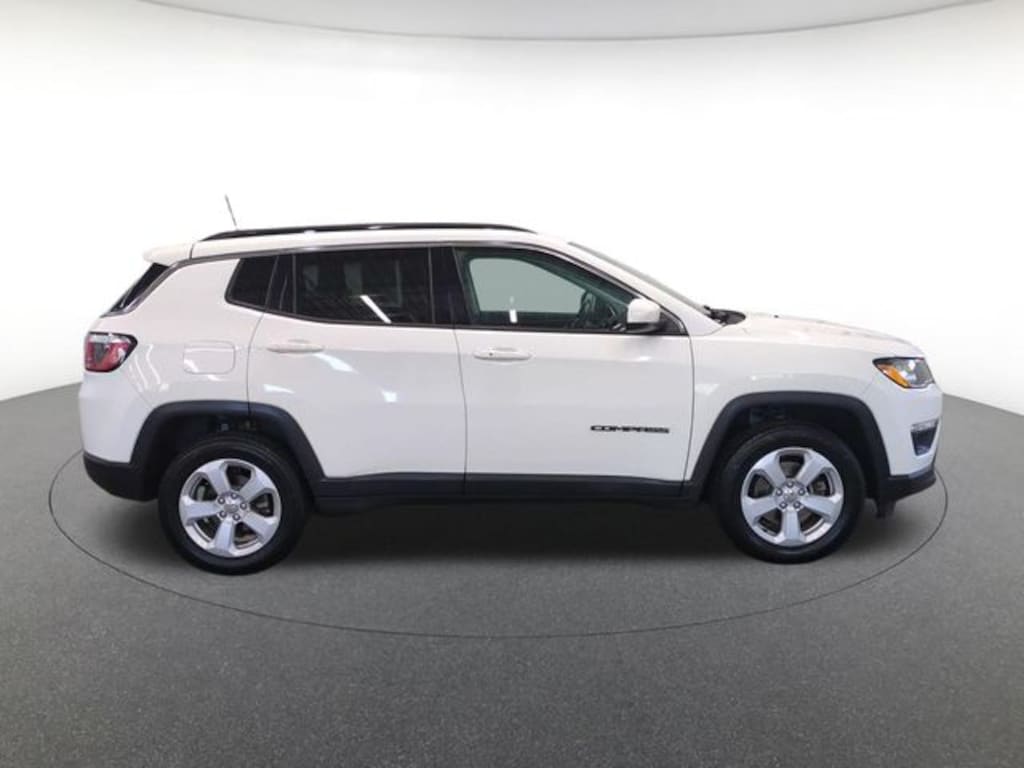 Used 2018 Jeep Compass Latitude SUV