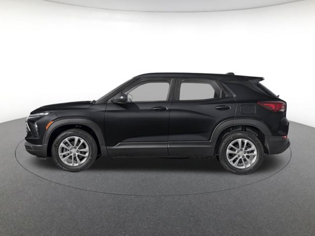 Used 2024 Chevrolet Trailblazer LS SUV