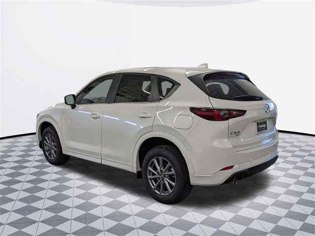 2025 Mazda CX-5 2.5 S Preferred photo 3