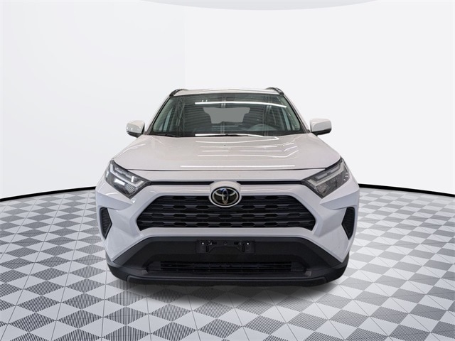 Used 2022 Toyota RAV4 XLE with VIN 2T3P1RFV2NC287932 for sale in Lutherville, MD