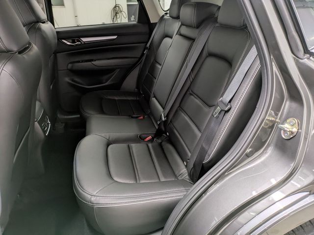 2025 Mazda CX-5 S Preferred package - Photo 10