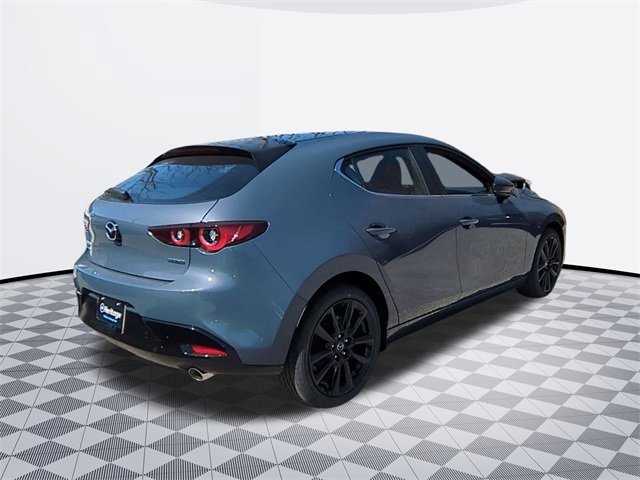 2025 Mazda Mazda3 Hatchback 2.5 s Carbon photo 3