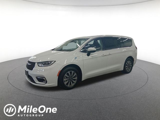 2023 Chrysler Pacifica Hybrid