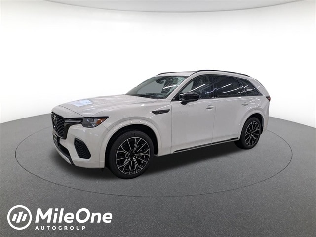 2026 Mazda CX-70 Premium Package's photo