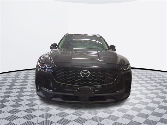 2023 Mazda CX-50 2.5 Preferred Plus photo 2