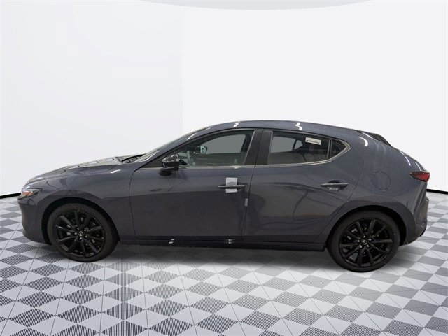 2025 Mazda Mazda3 Hatchback 2.5 s Carbon photo 2