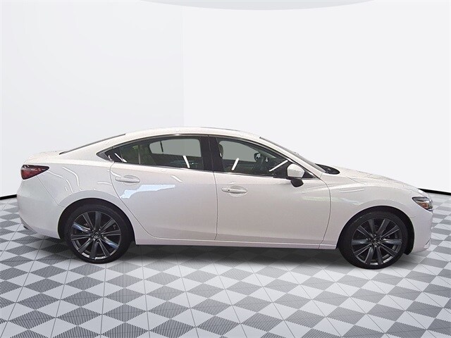 2021 Mazda Mazda6 Touring photo 4