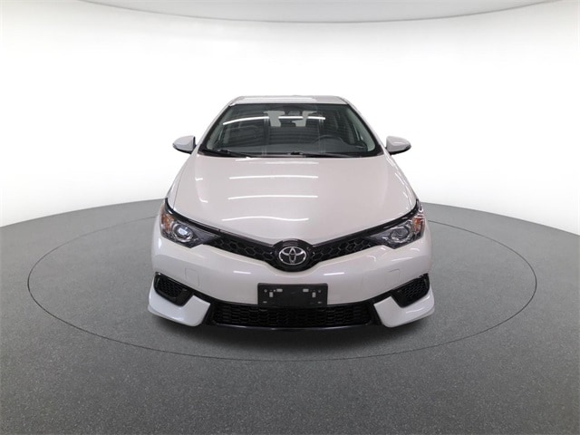 Used 2018 Toyota Corolla iM Base with VIN JTNKARJE4JJ572944 for sale in Timonium, MD