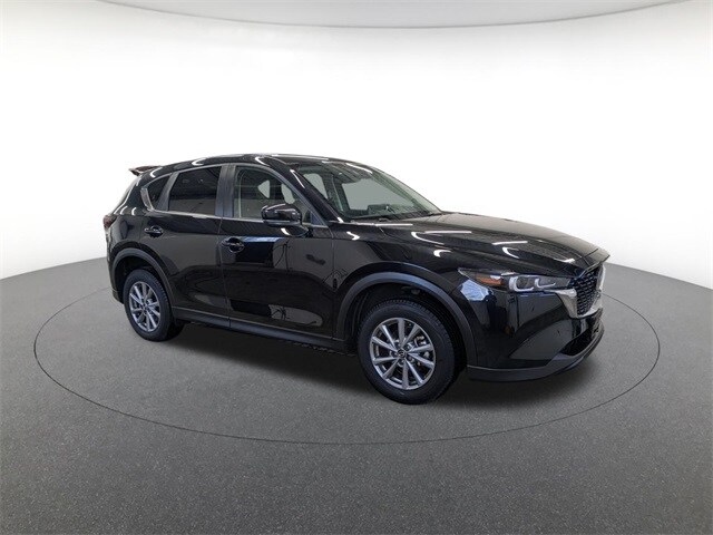 2022 Mazda CX-5 2.5 S Preferred photo 3