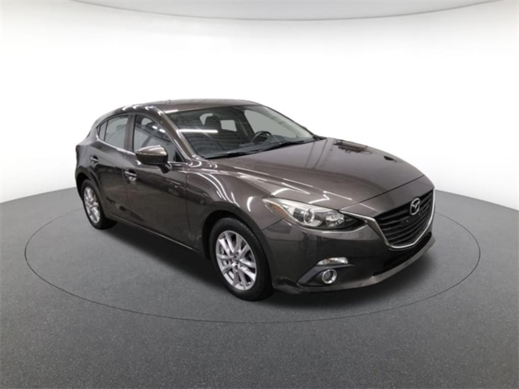 Used 2014 Mazda Mazda3 i Touring Hatchback
