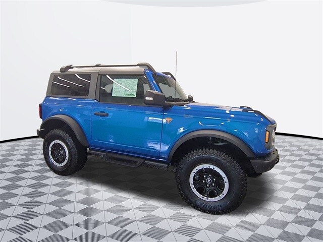 2024 Ford Bronco Badlands photo 3