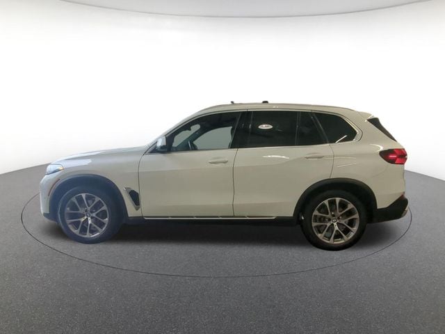 2026 BMW X5 40i - Photo 8