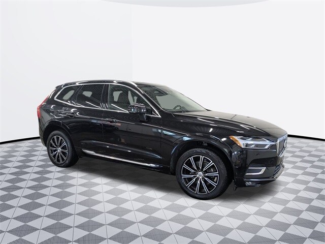 2019 Volvo XC60 T5 Inscription photo 2