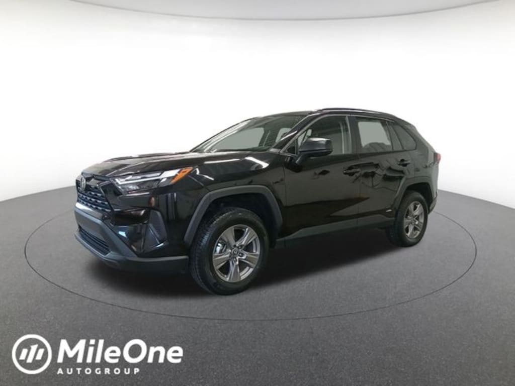 Used 2025 Toyota RAV4 Hybrid LE SUV