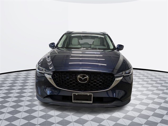 2023 Mazda CX-5 2.5 S Preferred photo 2