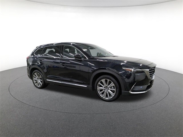 2023 Mazda CX-9 Signature photo 3