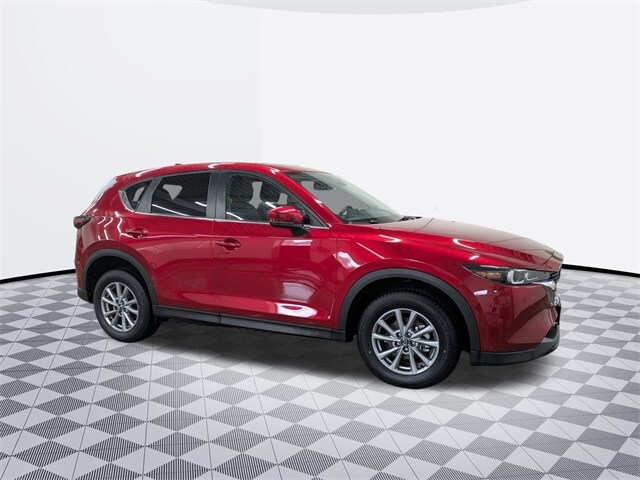 2023 Mazda CX-5 2.5 S Preferred photo 3