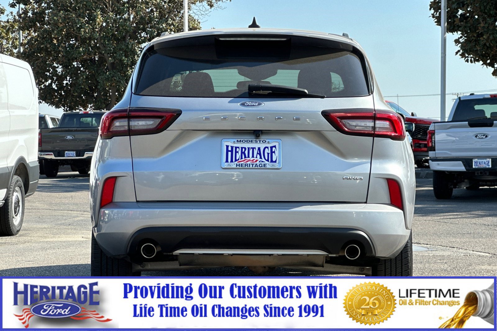 2024 Ford Escape ST-Line photo 2