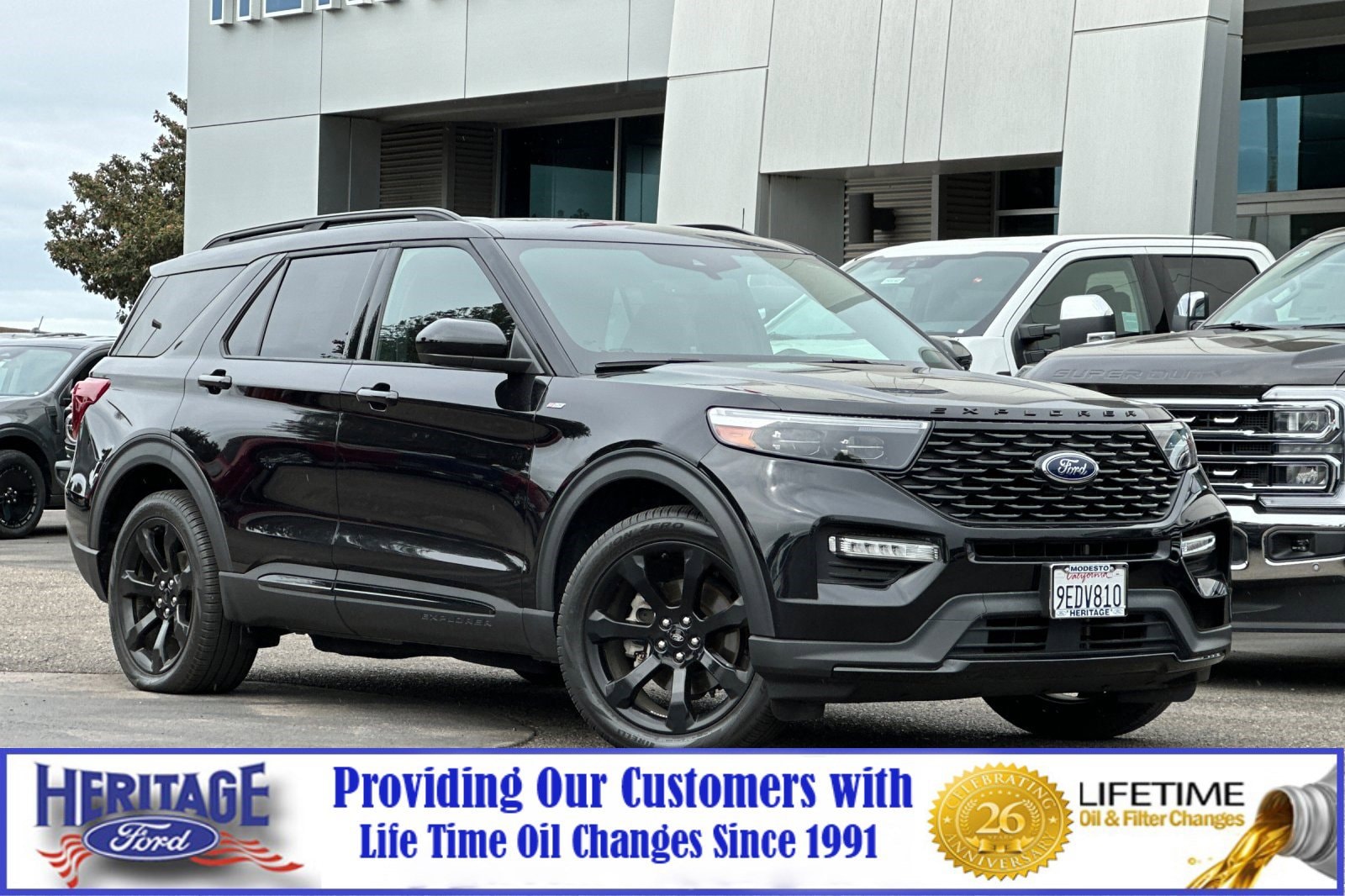 2022 Ford Explorer ST-LINE's photo