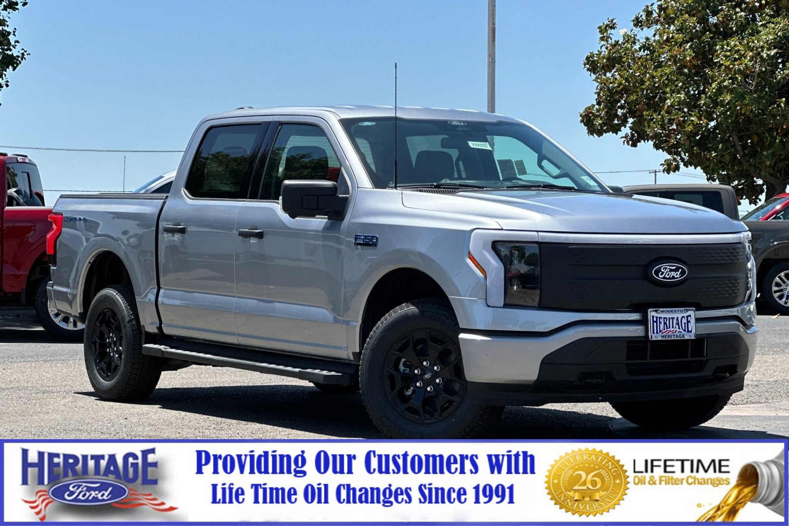 2025 Ford F-150 Lightning XLT's photo